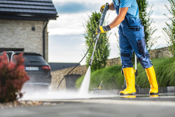Best Soft Washing  in Glenville, CT